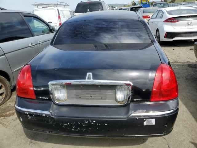 2005 Lincoln Town Car Executive L VIN: 1LNHM84WX5Y649152 Lot: 51284854