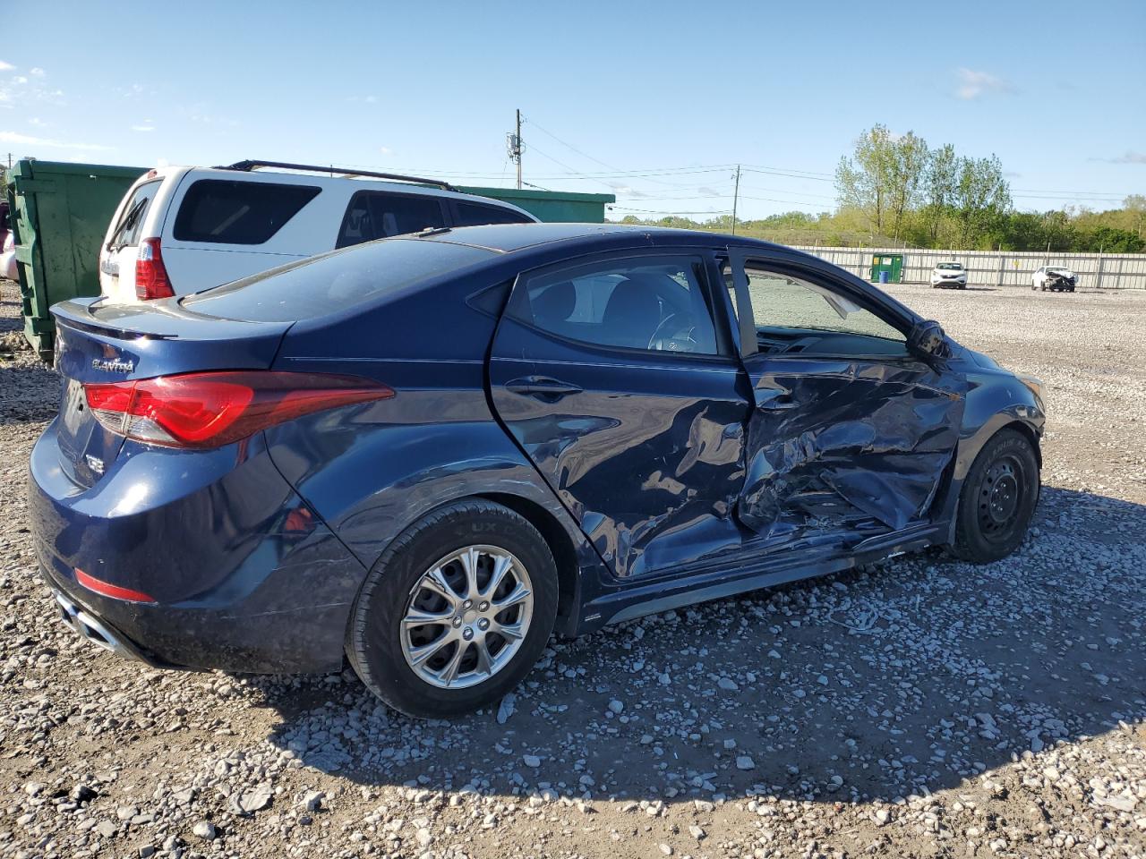 5NPDH4AEXGH687903 2016 Hyundai Elantra Se