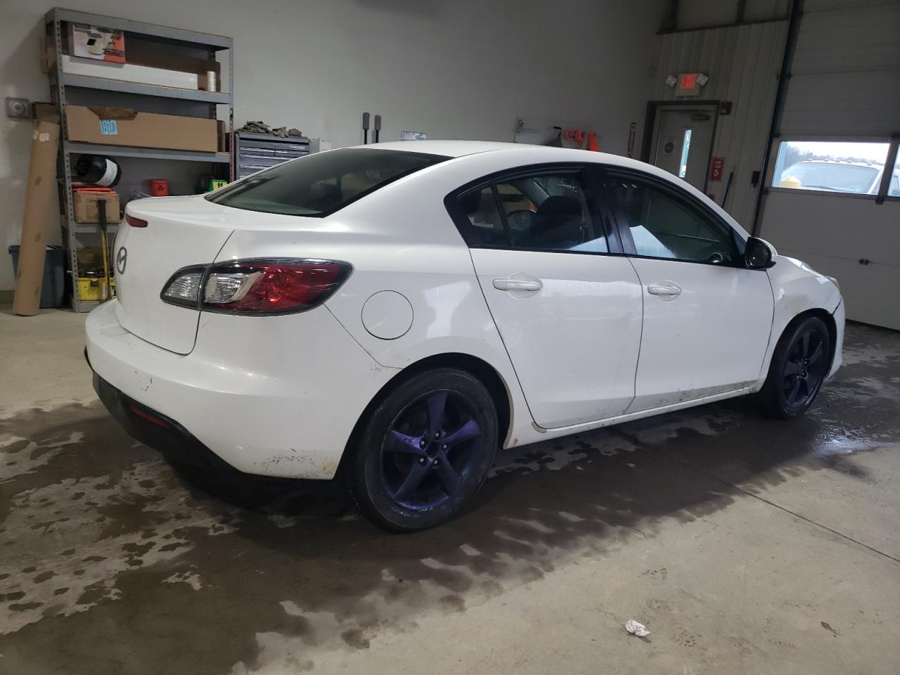 JM1BL1SG5A1148110 2010 Mazda 3 I