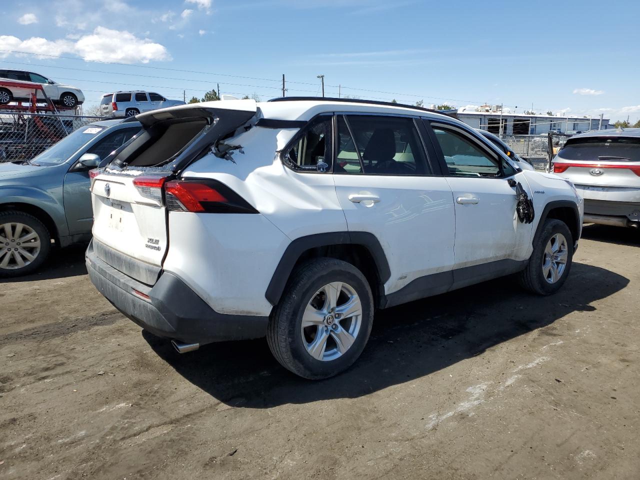 4T3RWRFV3MU029524 2021 Toyota Rav4 Xle