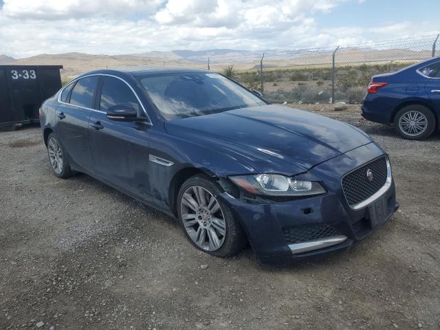 2017 JAGUAR XF SAJBR4BV8HCY28954
