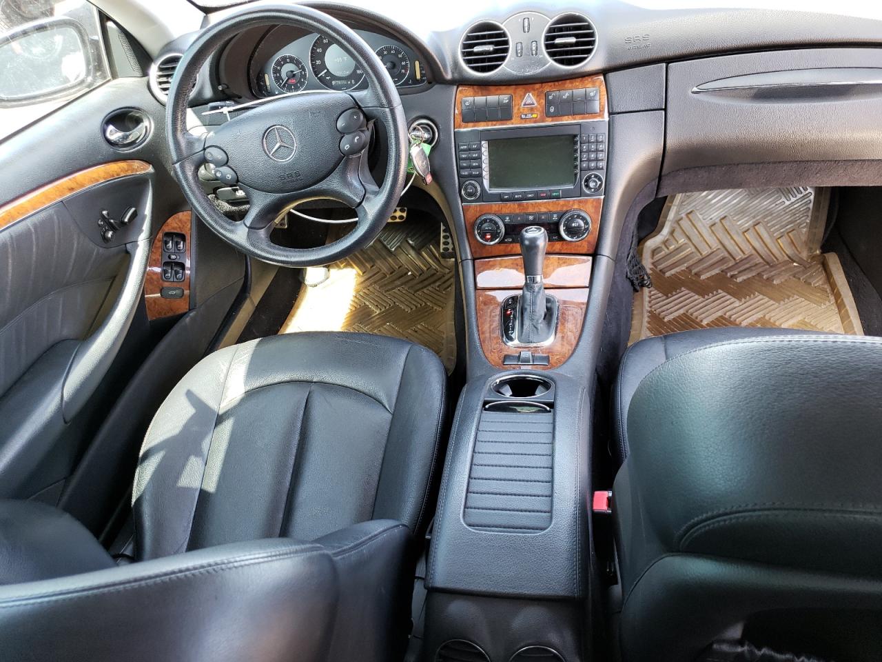 WDBTK56F77T082168 2007 Mercedes-Benz Clk 350