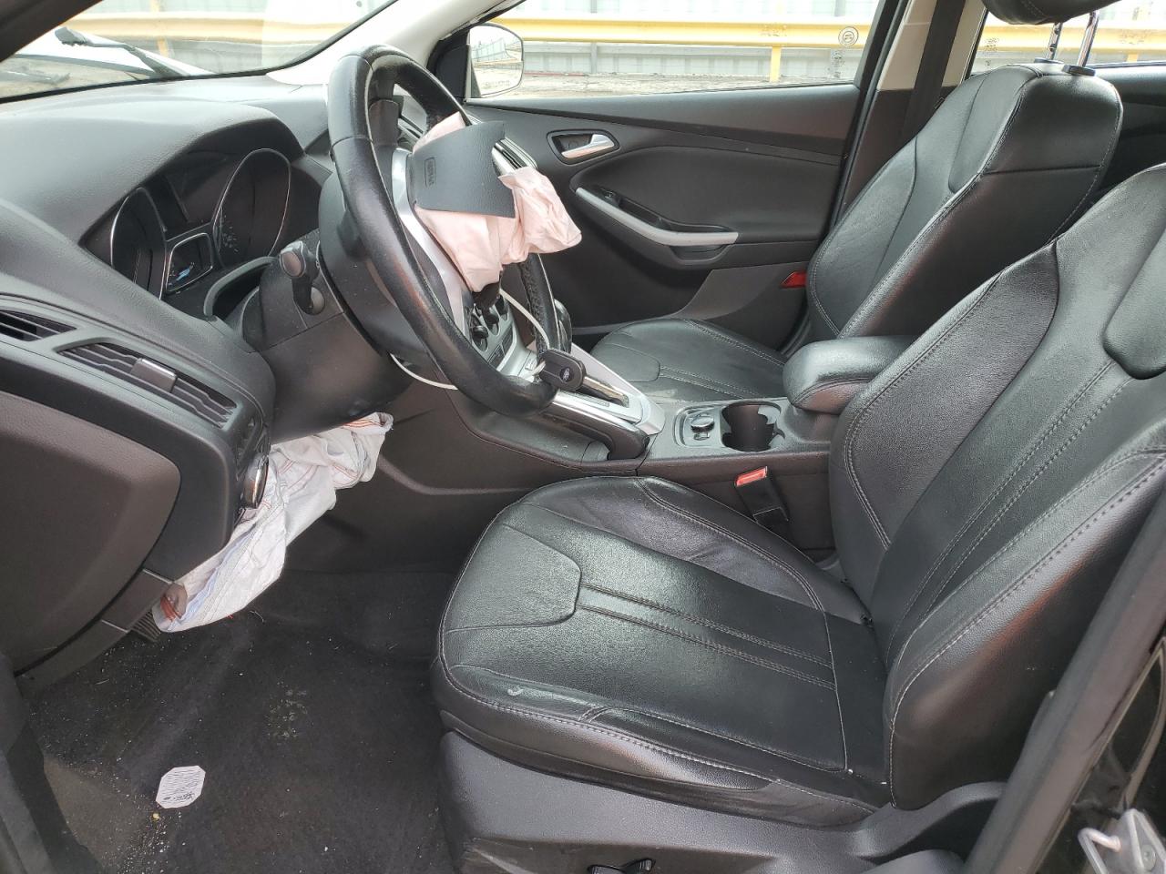 1FADP3F27EL142557 2014 Ford Focus Se