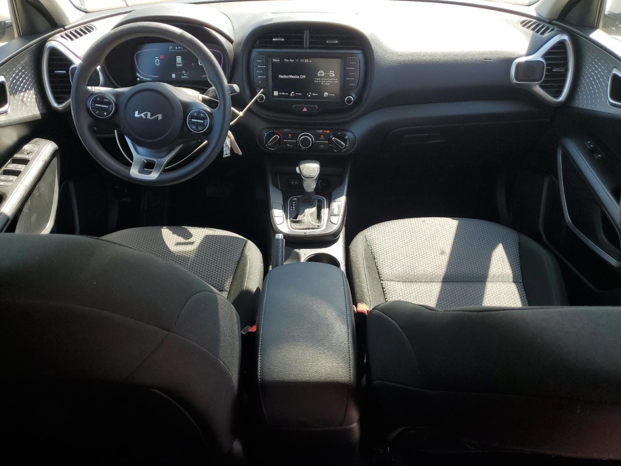 KNDJ23AU4P7853259 2023 Kia Soul Lx