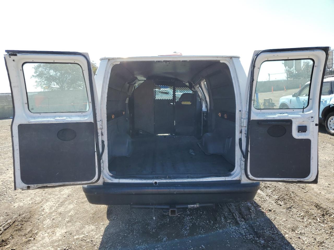 1FTNS24W38DA69330 2008 Ford Econoline E250 Van