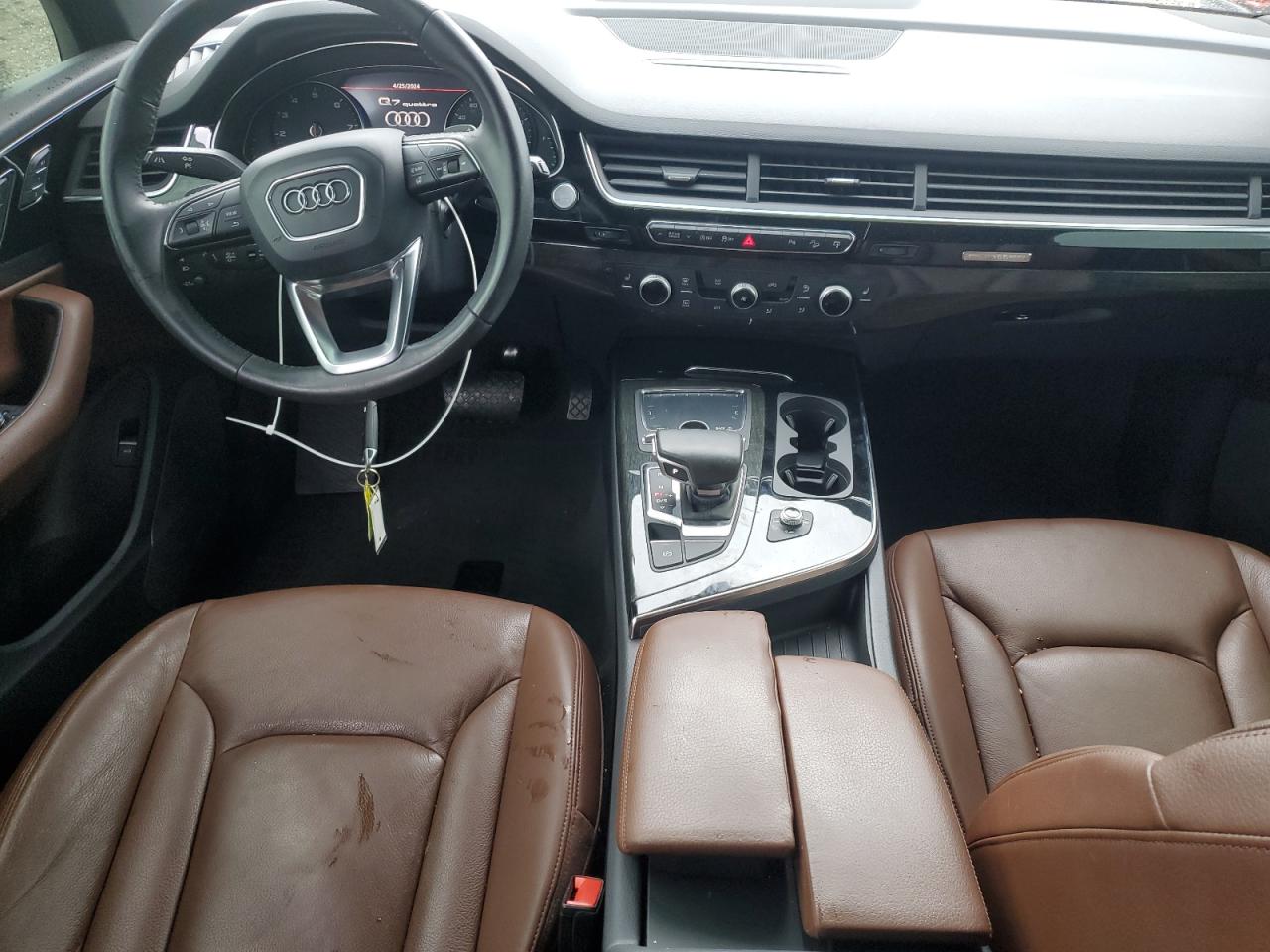 WA1LHAF75HD045935 2017 Audi Q7 Premium Plus