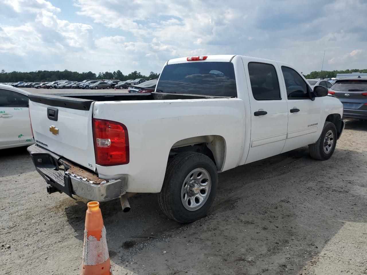 3GCPCREA0DG280029 2013 Chevrolet Silverado C1500 Ls