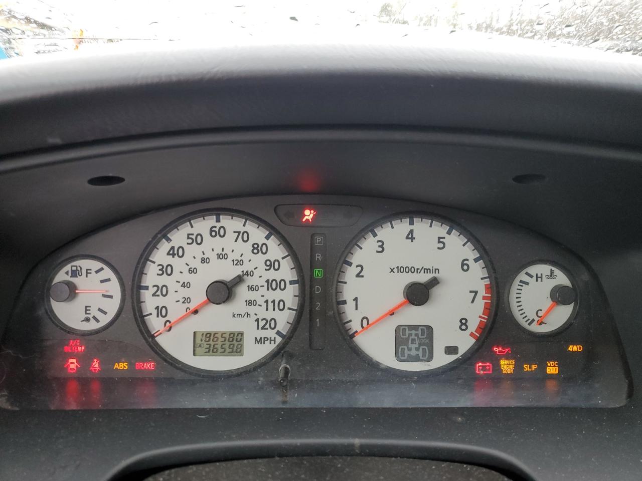 JN8DR09Y63W824185 2003 Nissan Pathfinder Le