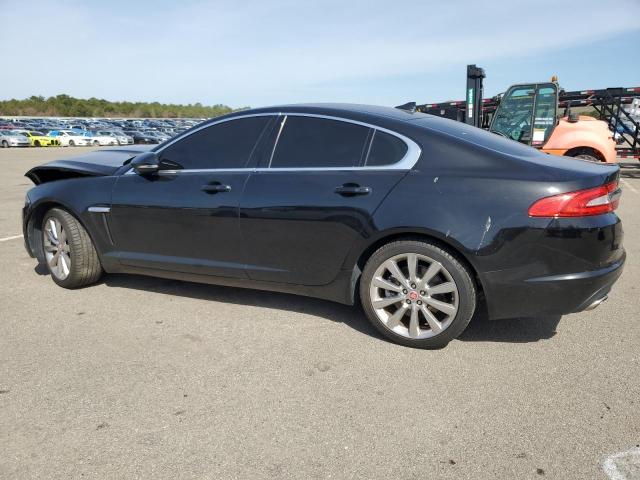 VIN SAJWJ0EF9E8U18653 2014 Jaguar XF no.2