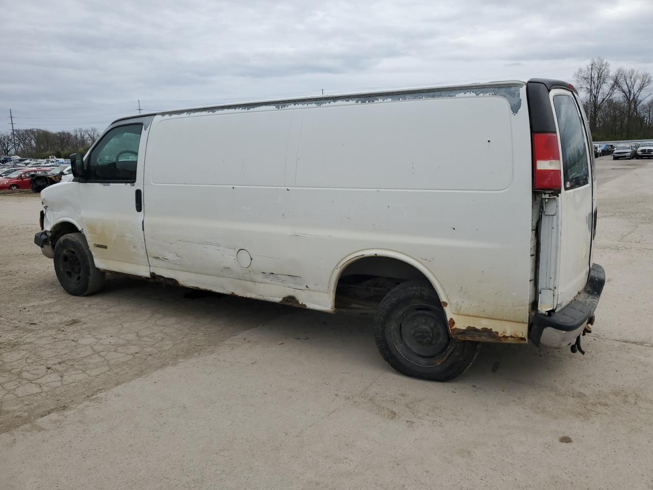 1GCHG39U241157874 2004 Chevrolet Express G3500