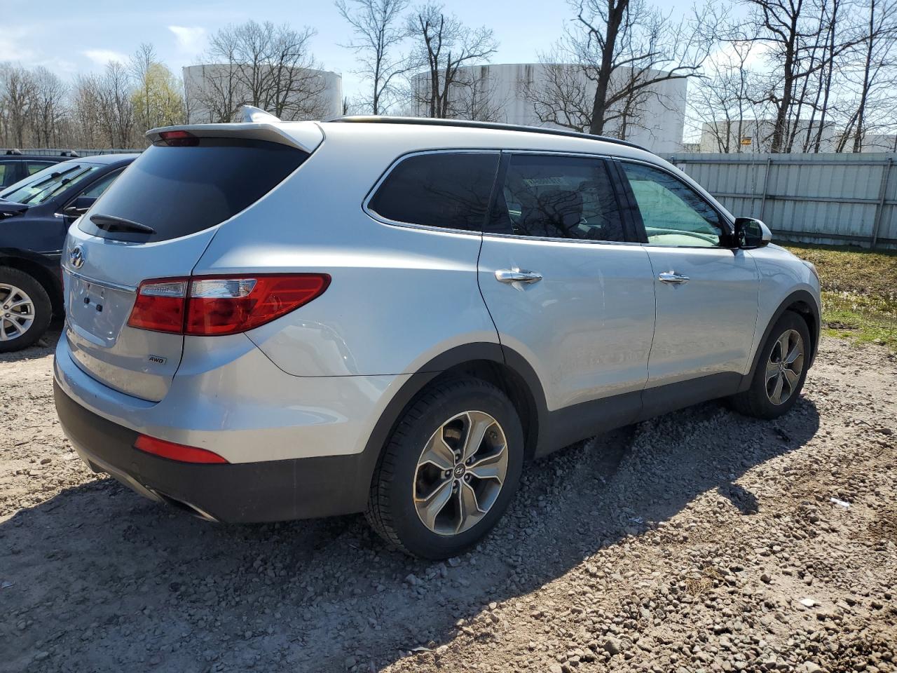 KM8SMDHF9GU142715 2016 Hyundai Santa Fe Se