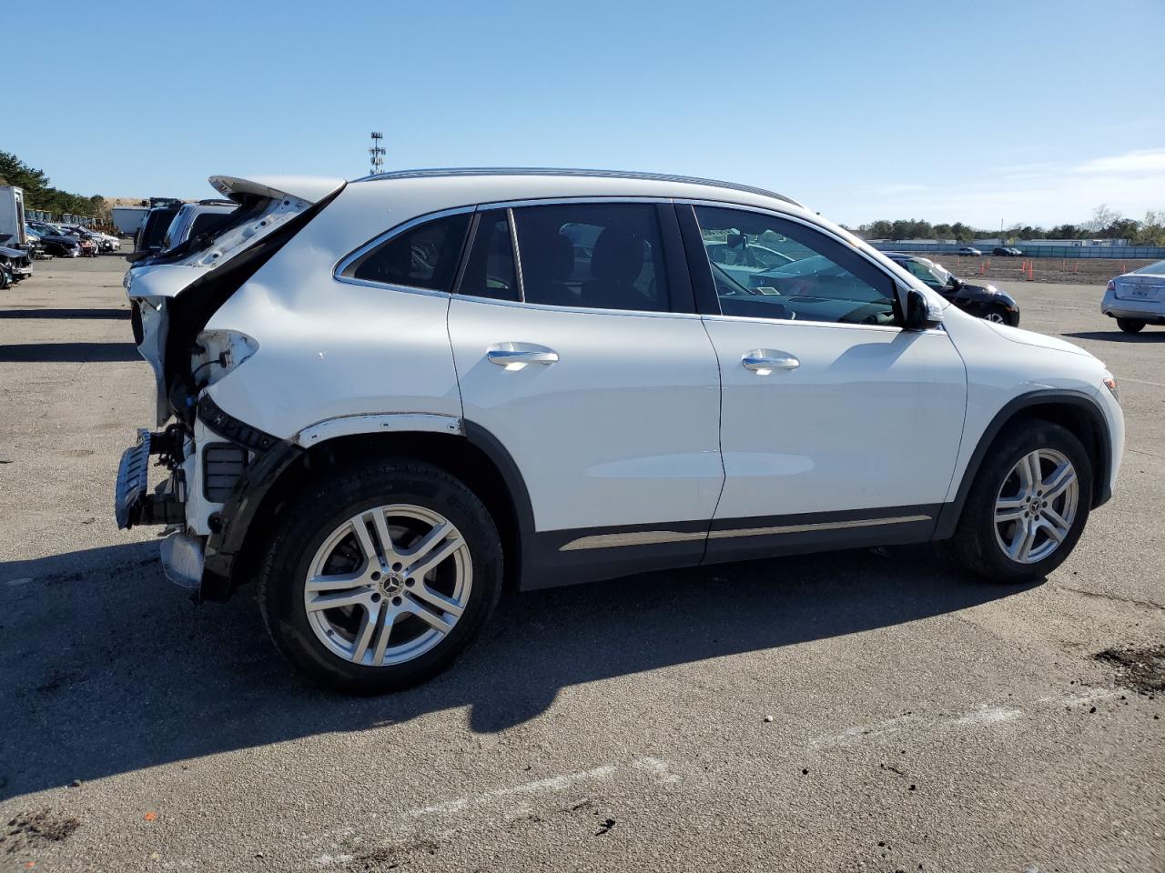 W1N4N4HB7MJ273493 2021 Mercedes-Benz Gla 250 4Matic