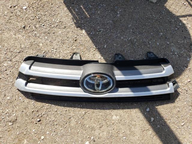 VIN 5TDJZRFH5KS569826 2019 Toyota Highlander, SE no.13