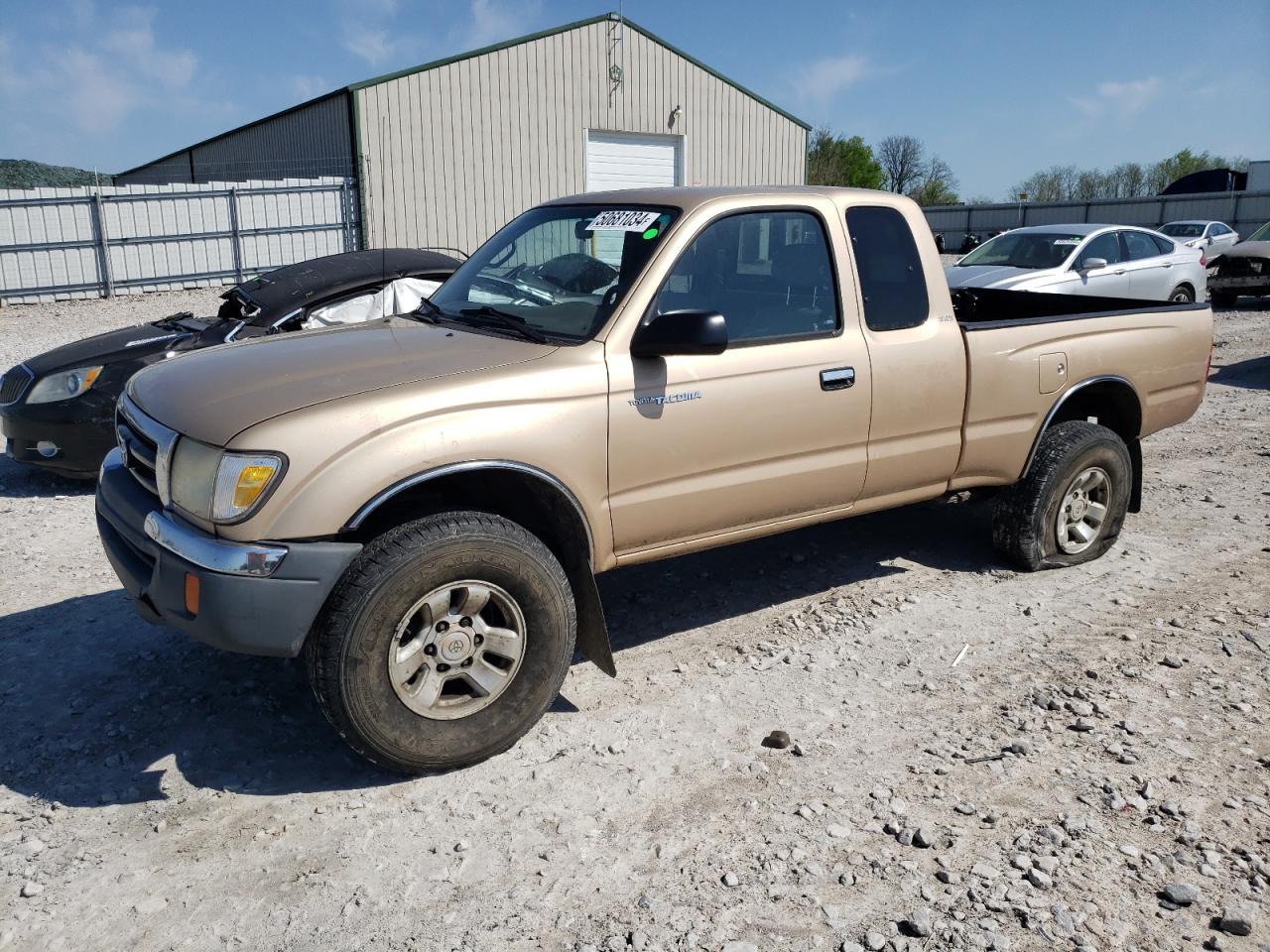  Salvage Toyota Tacoma