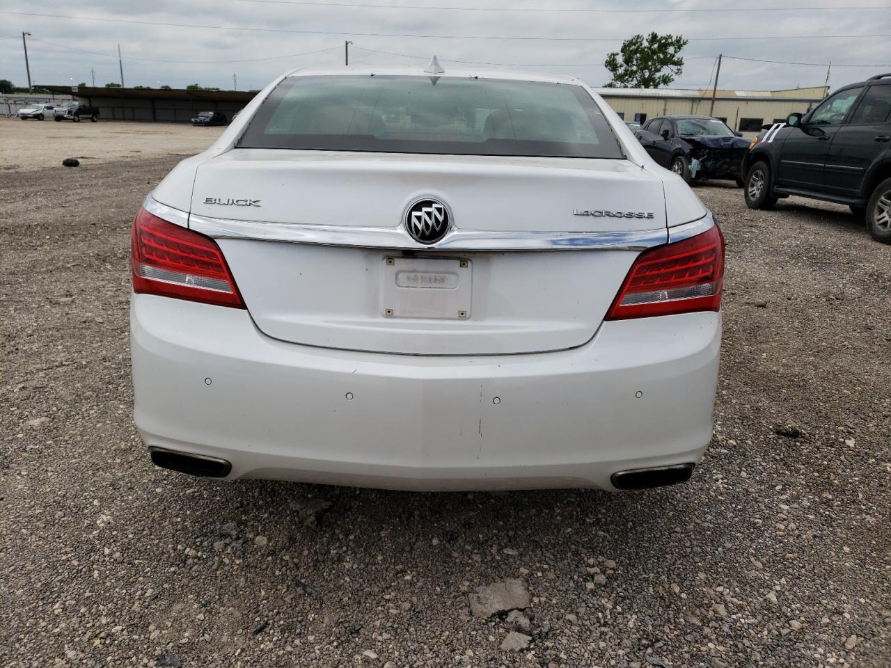 1G4GF5G36GF186544 2016 Buick Lacrosse Premium