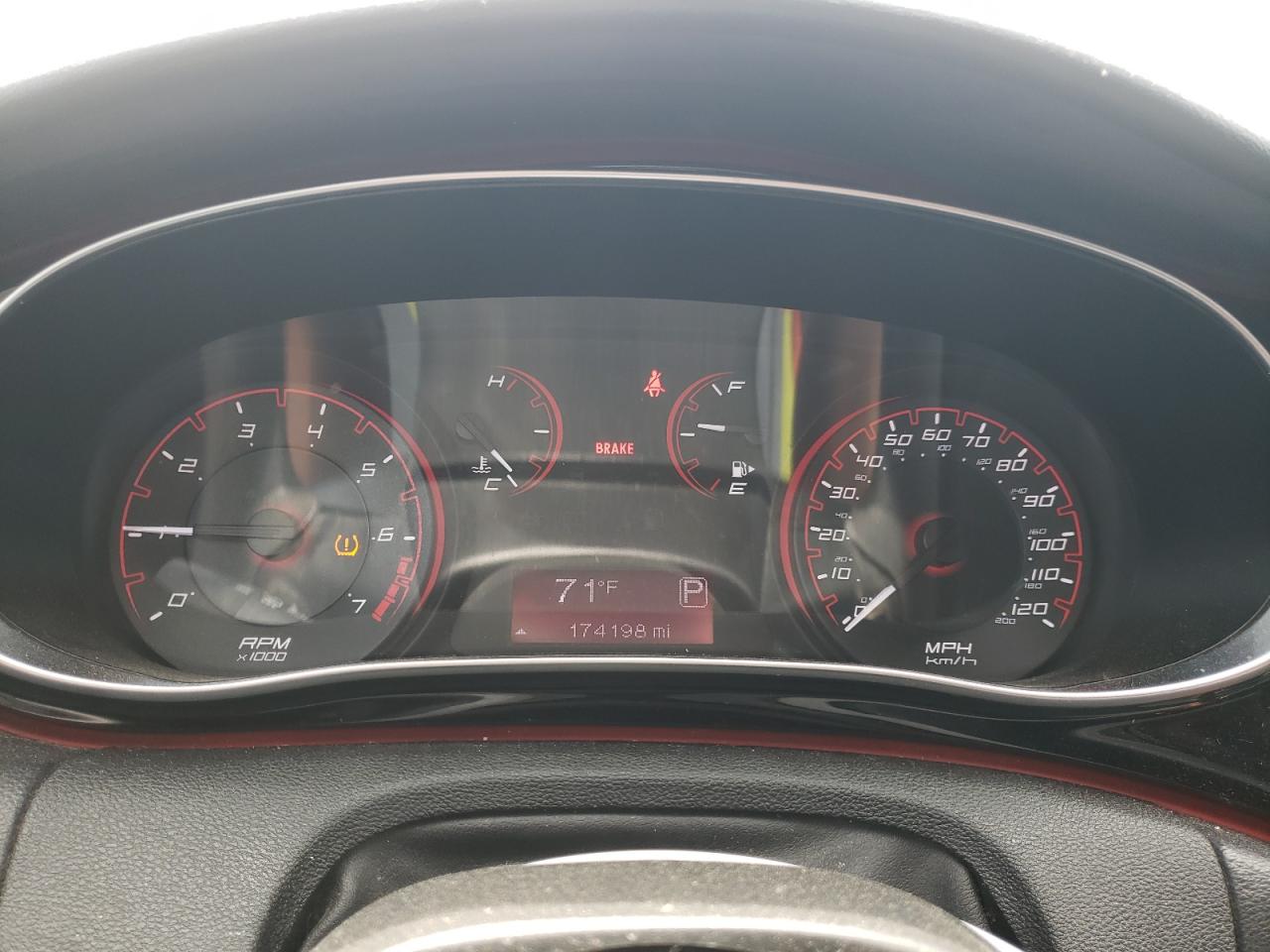 1C3CDFBB3FD222718 2015 Dodge Dart Sxt