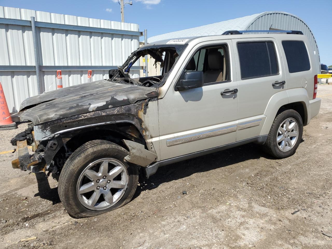 1J8GN58K48W130075 2008 Jeep Liberty Limited