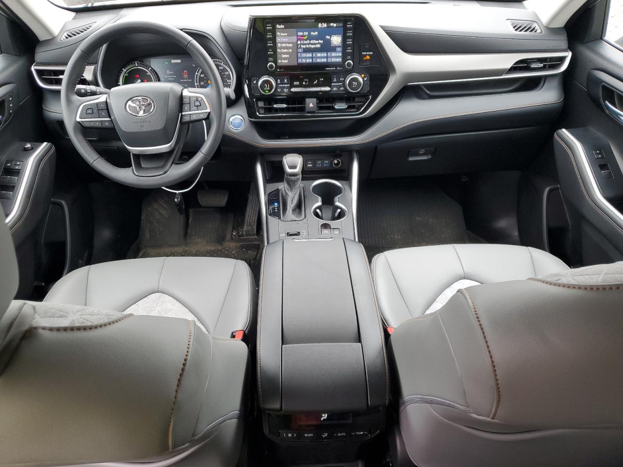 5TDAARAH9NS517246 2022 Toyota Highlander Hybrid Xle