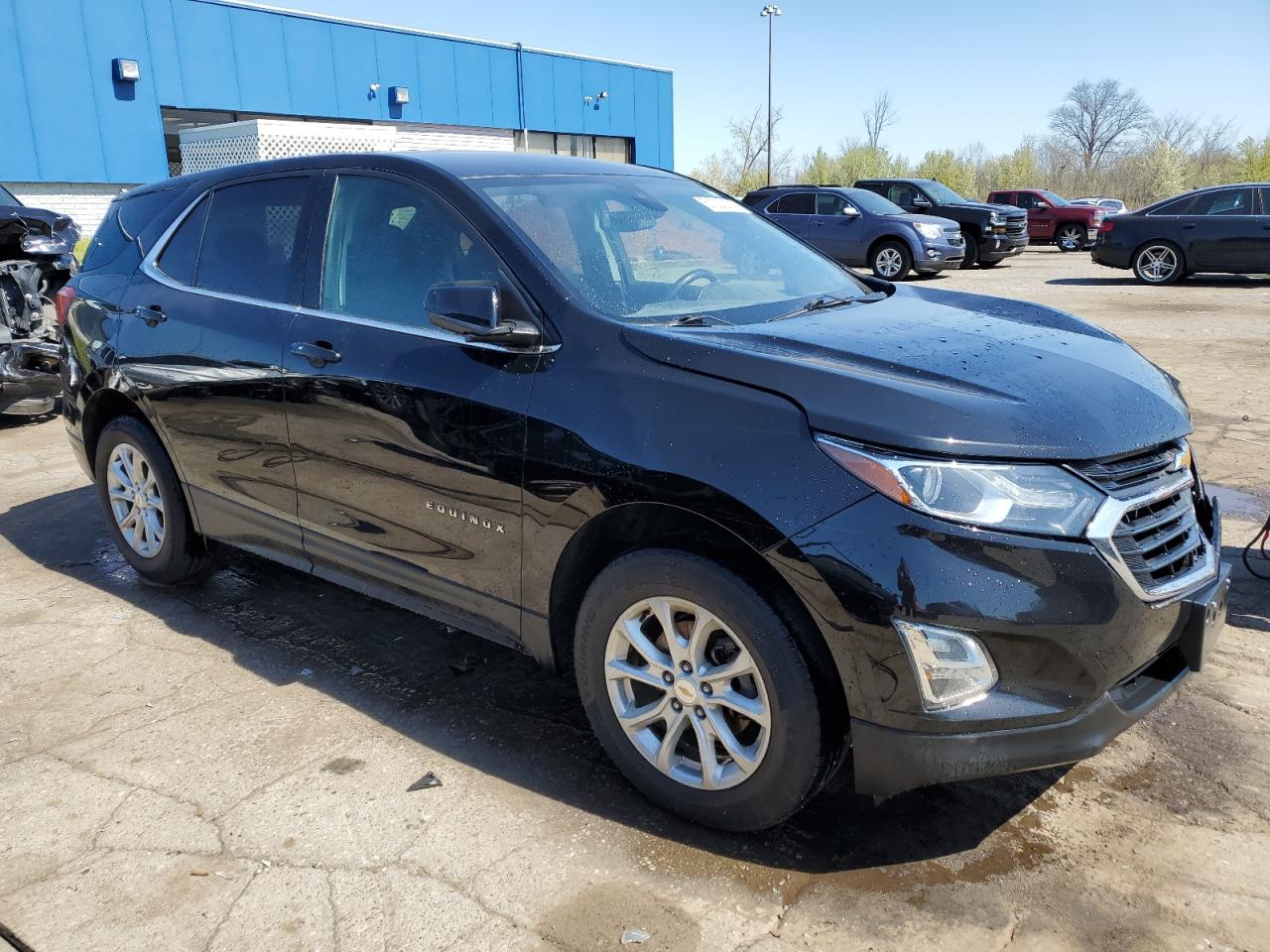 2GNAXTEV4K6277077 2019 Chevrolet Equinox Lt