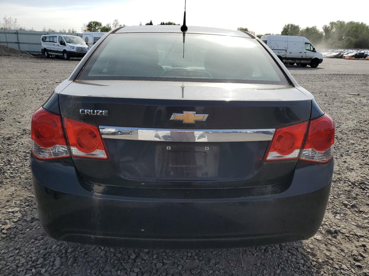 2014 Chevrolet Cruze Ls vin: 1G1PA5SG0E7108399