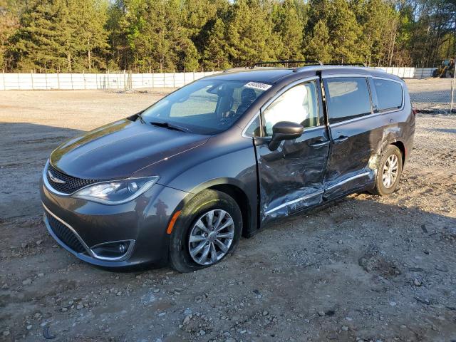 Lot #2503618904 2018 CHRYSLER PACIFICA T salvage car