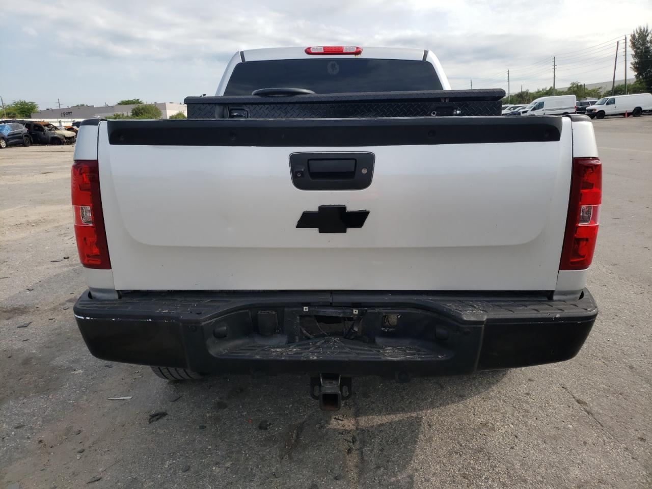 2013 Chevrolet Silverado C1500 Lt vin: 3GCPCSE05DG223212