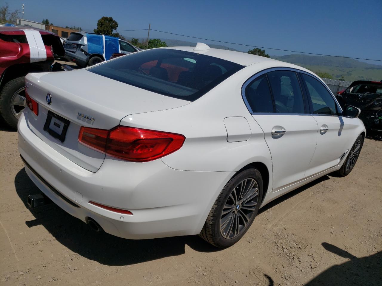 WBAJA7C34HG906555 2017 BMW 530 Xi