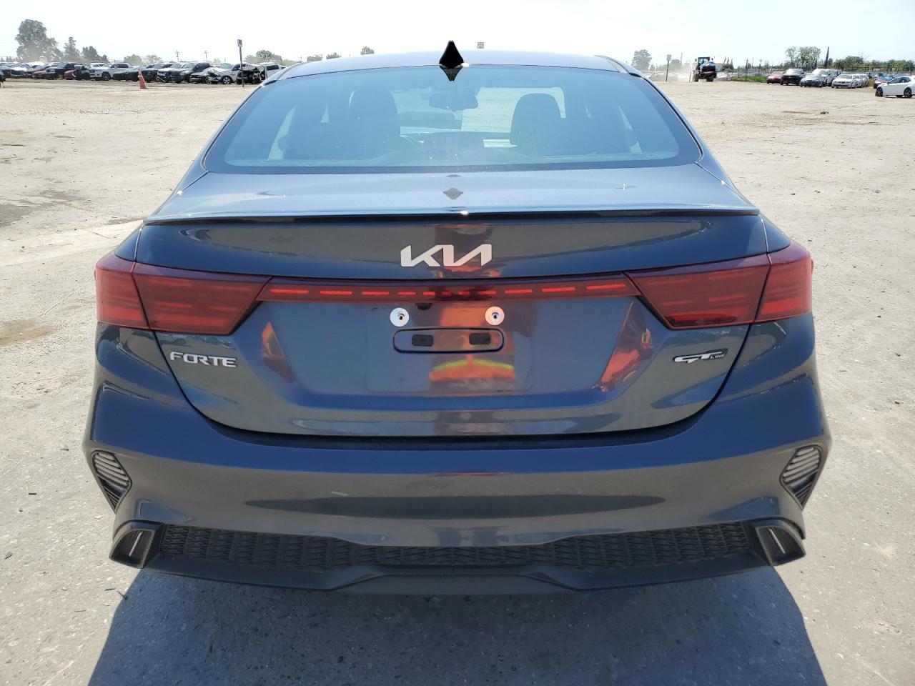 3KPF54AD1PE673594 2023 Kia Forte Gt Line