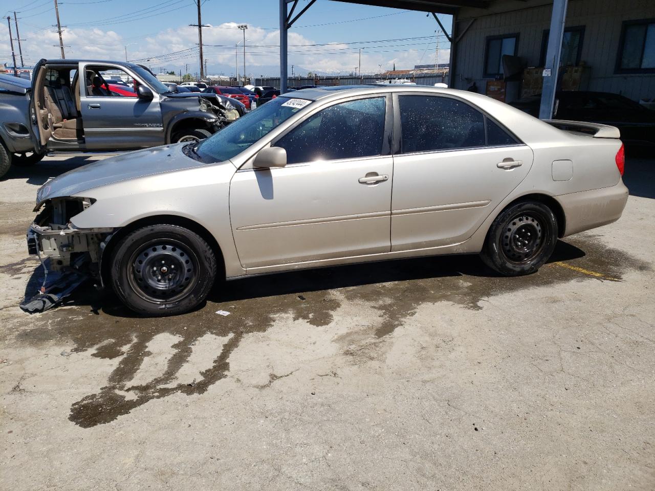 4T1BE32K04U294455 2004 Toyota Camry Le