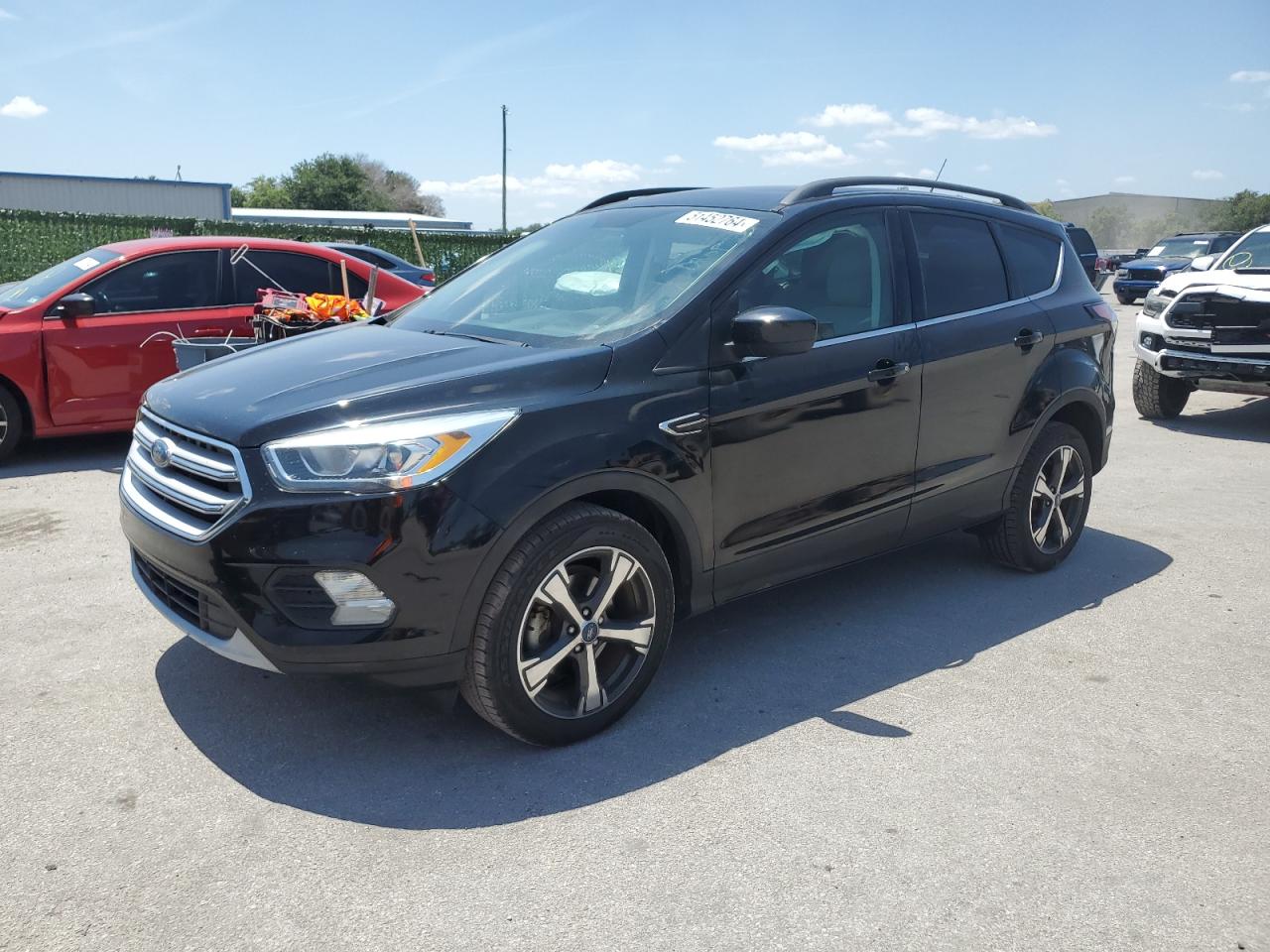 1FMCU0HD8JUD54587 2018 Ford Escape Sel