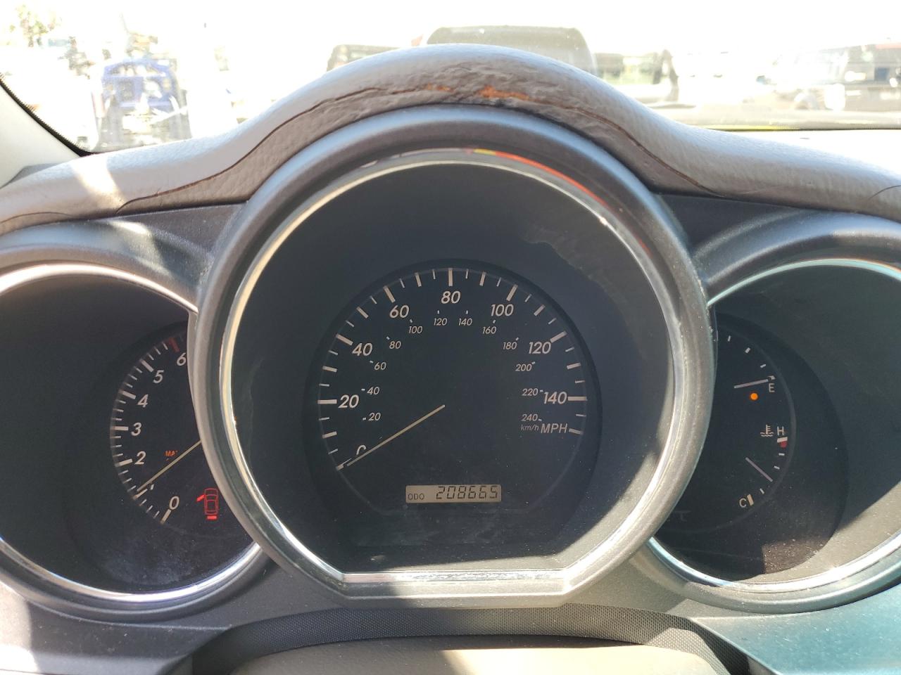 2T2GA31U24C008042 2004 Lexus Rx 330