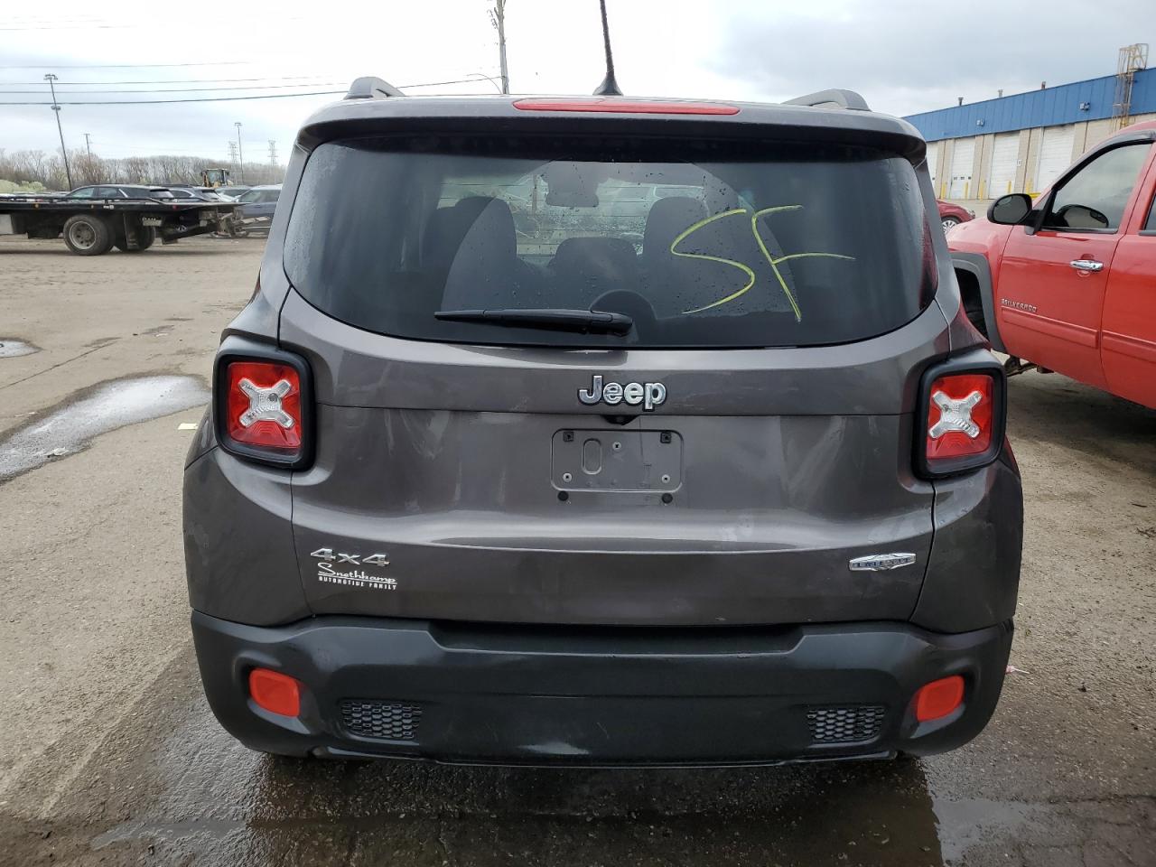 2017 Jeep Renegade Latitude vin: ZACCJBBB7HPF25471