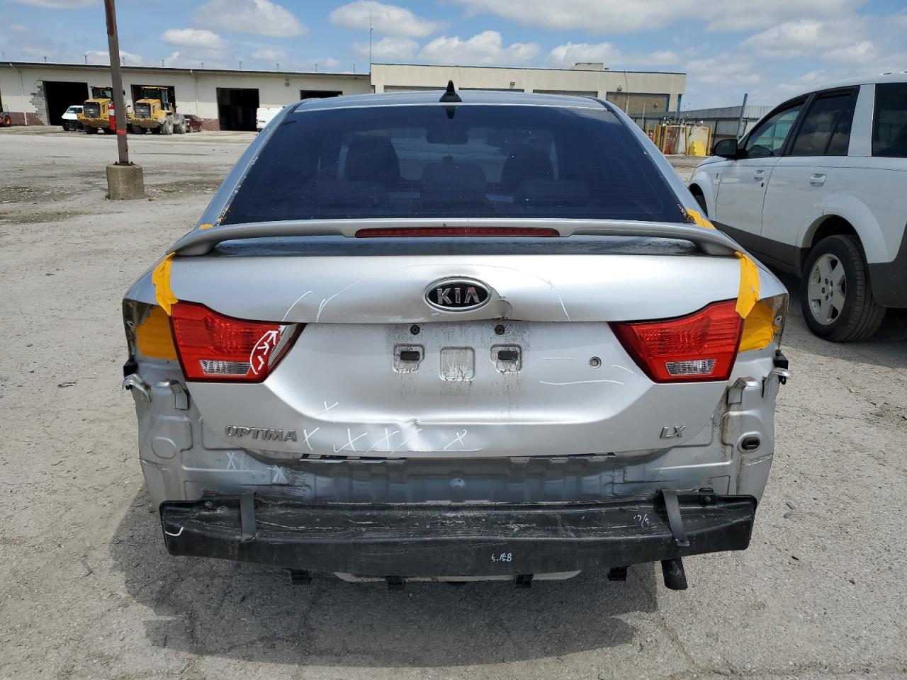 KNAGE228995365742 2009 Kia Optima Lx