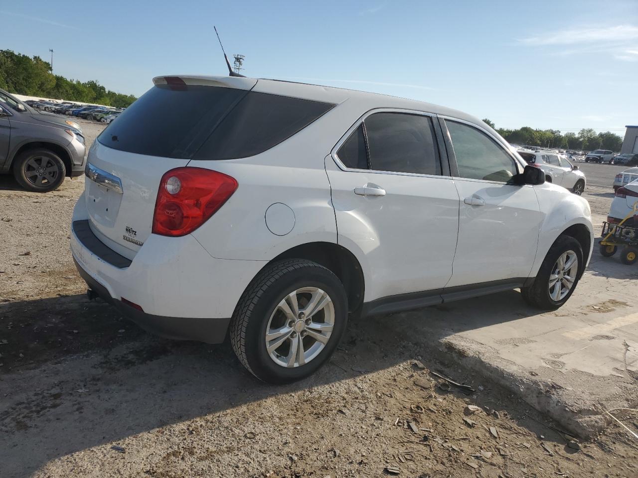 2GNALBEC8B1254743 2011 Chevrolet Equinox Ls