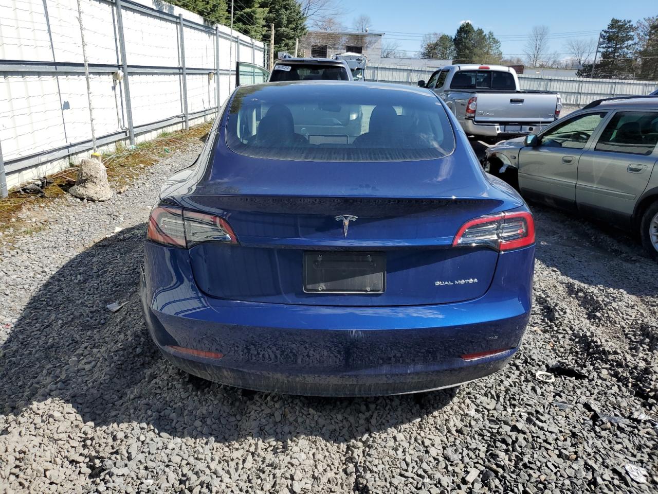 5YJ3E1EB0PF599105 2023 Tesla Model 3