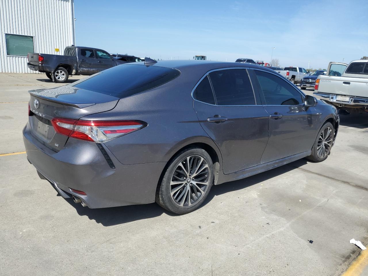 4T1B11HK6KU204553 2019 Toyota Camry L