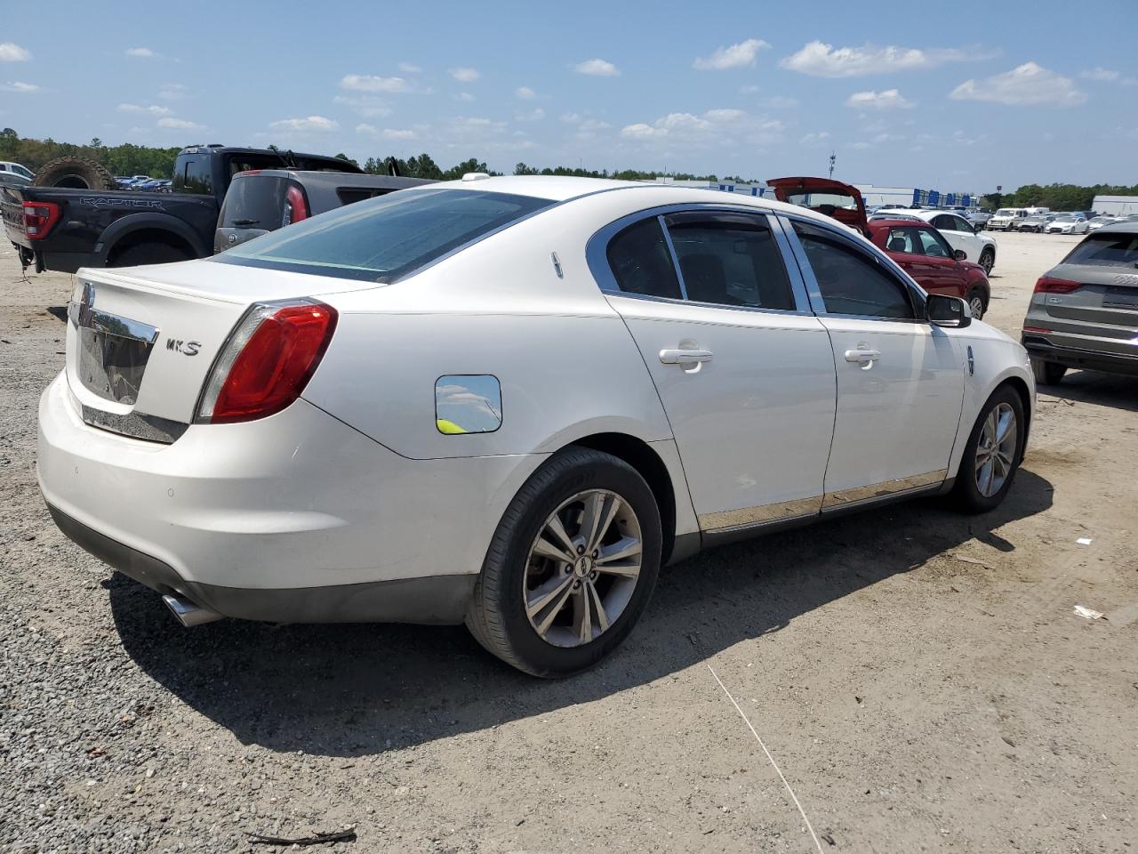 1LNHL9DR5AG616370 2010 Lincoln Mks