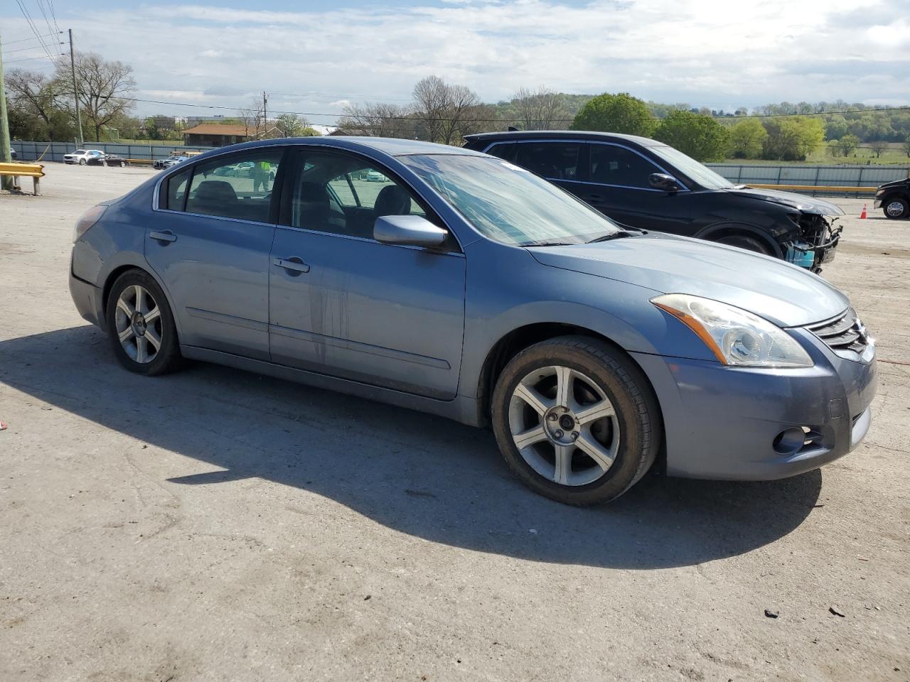 2012 Nissan Altima Base vin: 1N4AL2AP8CC212107