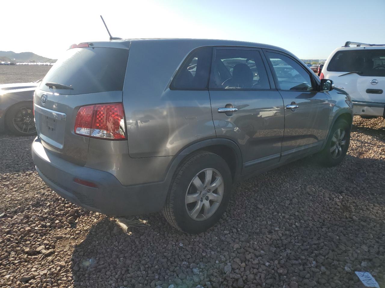 5XYKT4A15CG288742 2012 Kia Sorento Base