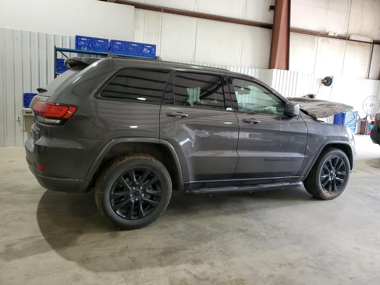1C4RJEAGXKC857862 2019 Jeep Grand Cherokee Laredo