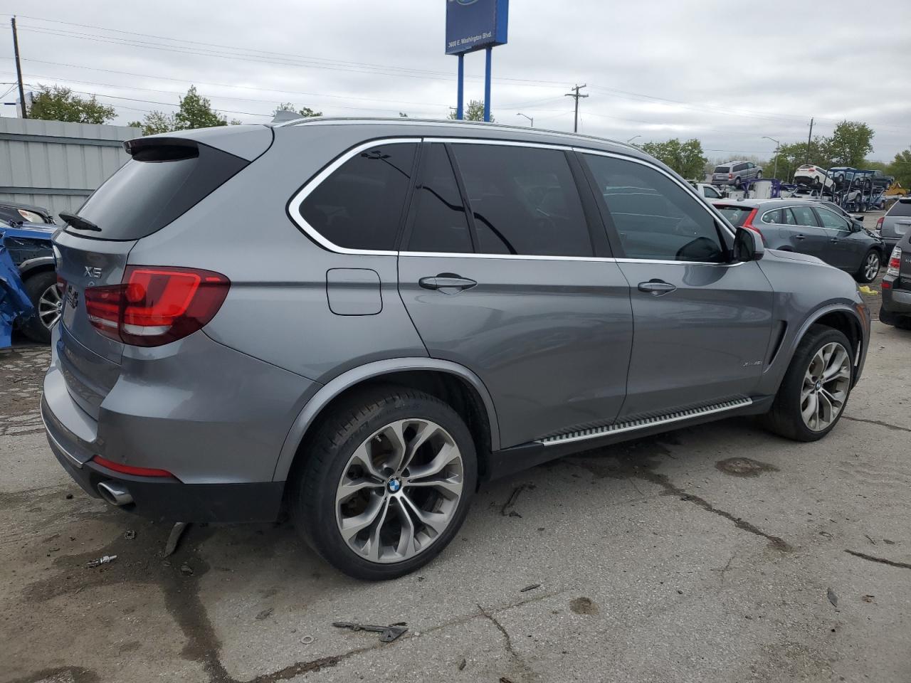 2015 BMW X5 xDrive35I vin: 5UXKR0C50F0K68978