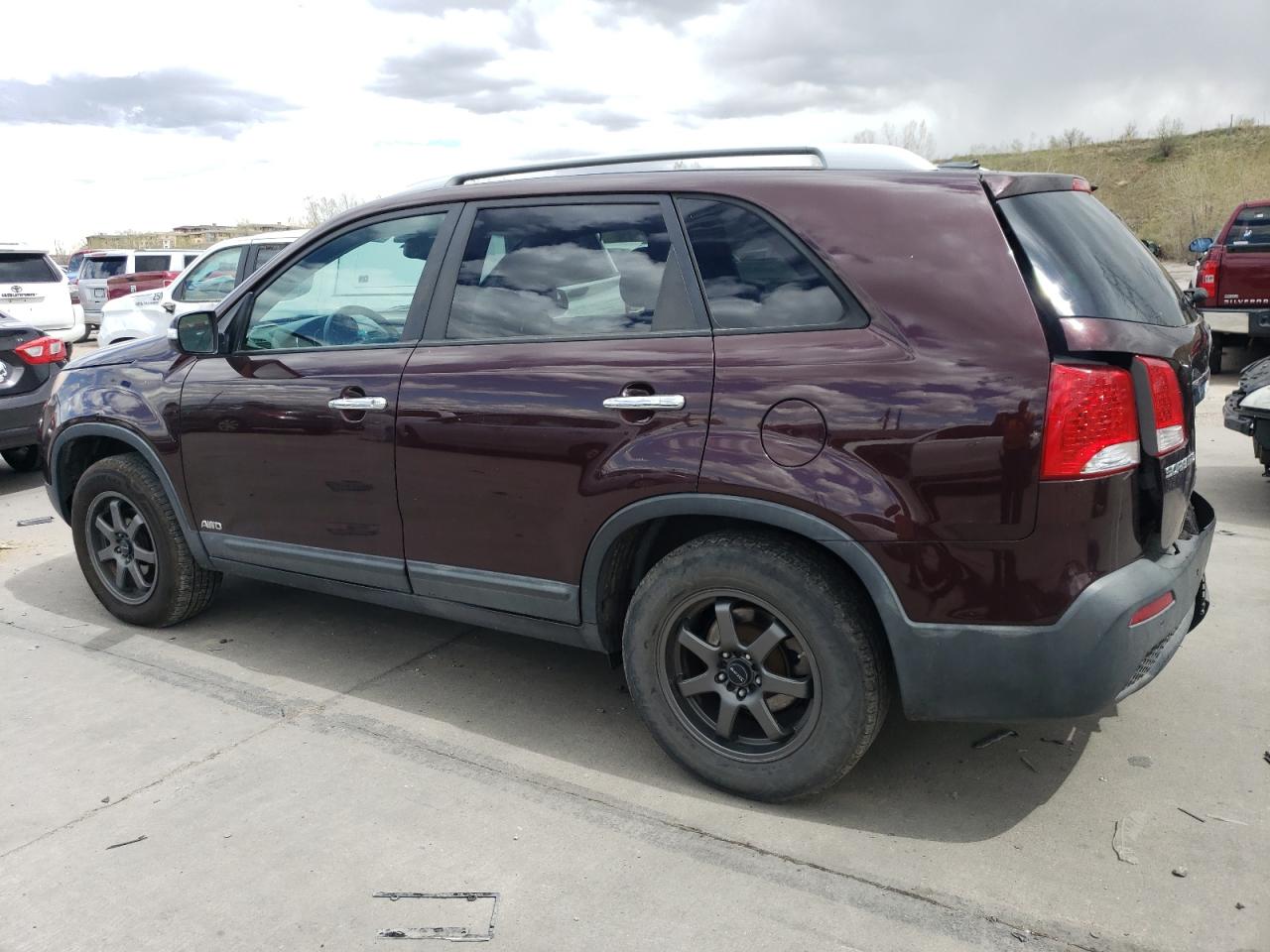 5XYKTDA17BG055010 2011 Kia Sorento Base