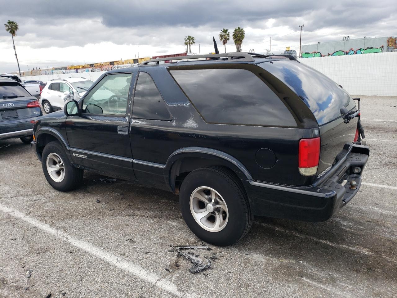 1GNCS18W3WK247393 1998 Chevrolet Blazer