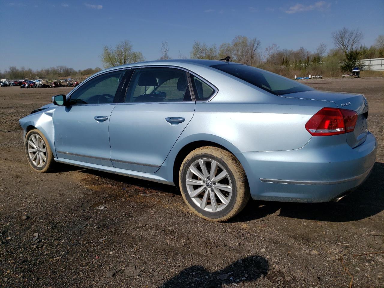 1VWCP7A33DC086657 2013 Volkswagen Passat Sel