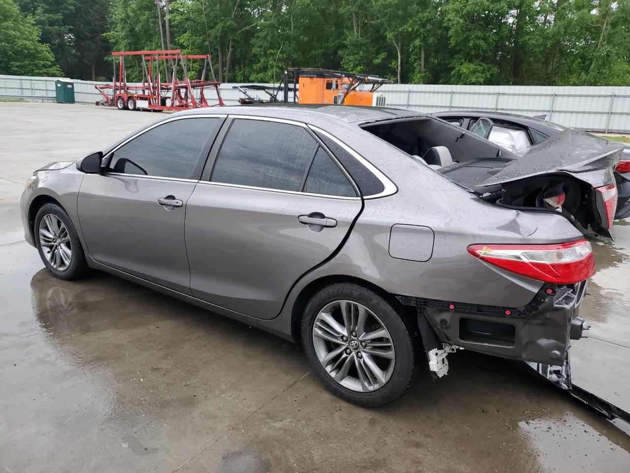 2017 Toyota Camry Le vin: 4T1BF1FK3HU675606