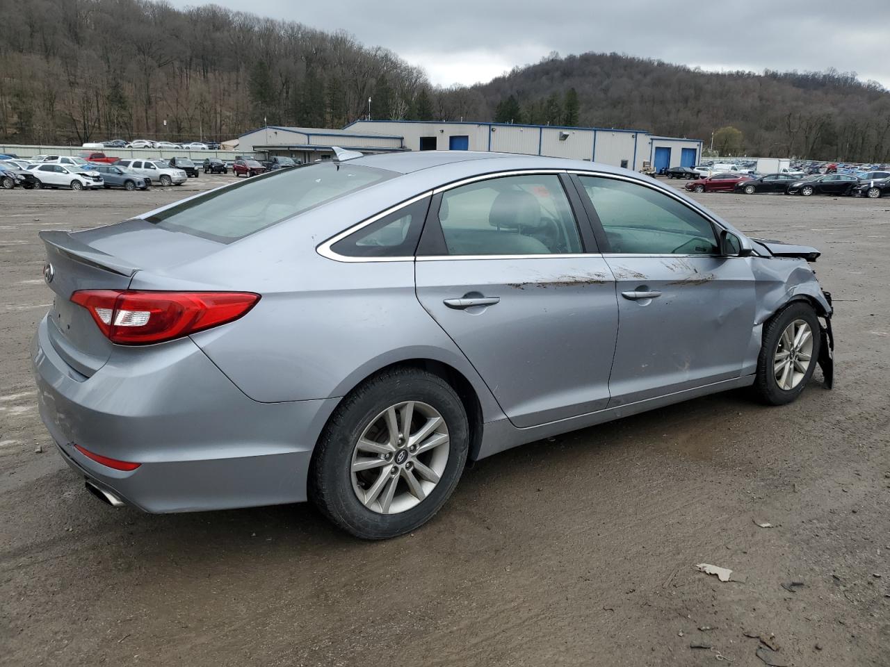 5NPE24AF7FH133523 2015 Hyundai Sonata Se