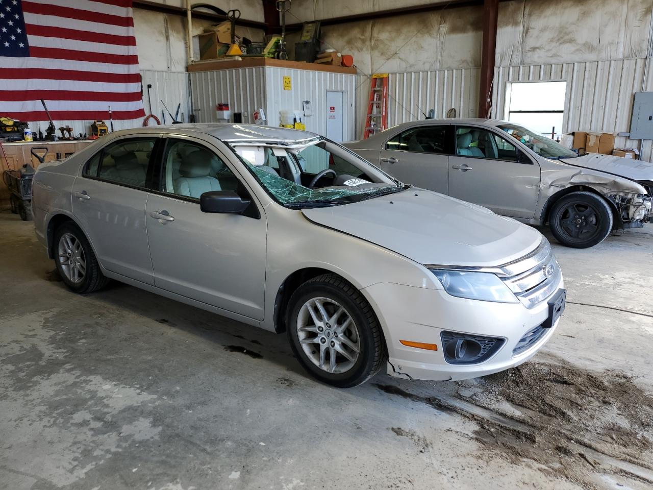 Lot #2489415877 2010 FORD FUSION S