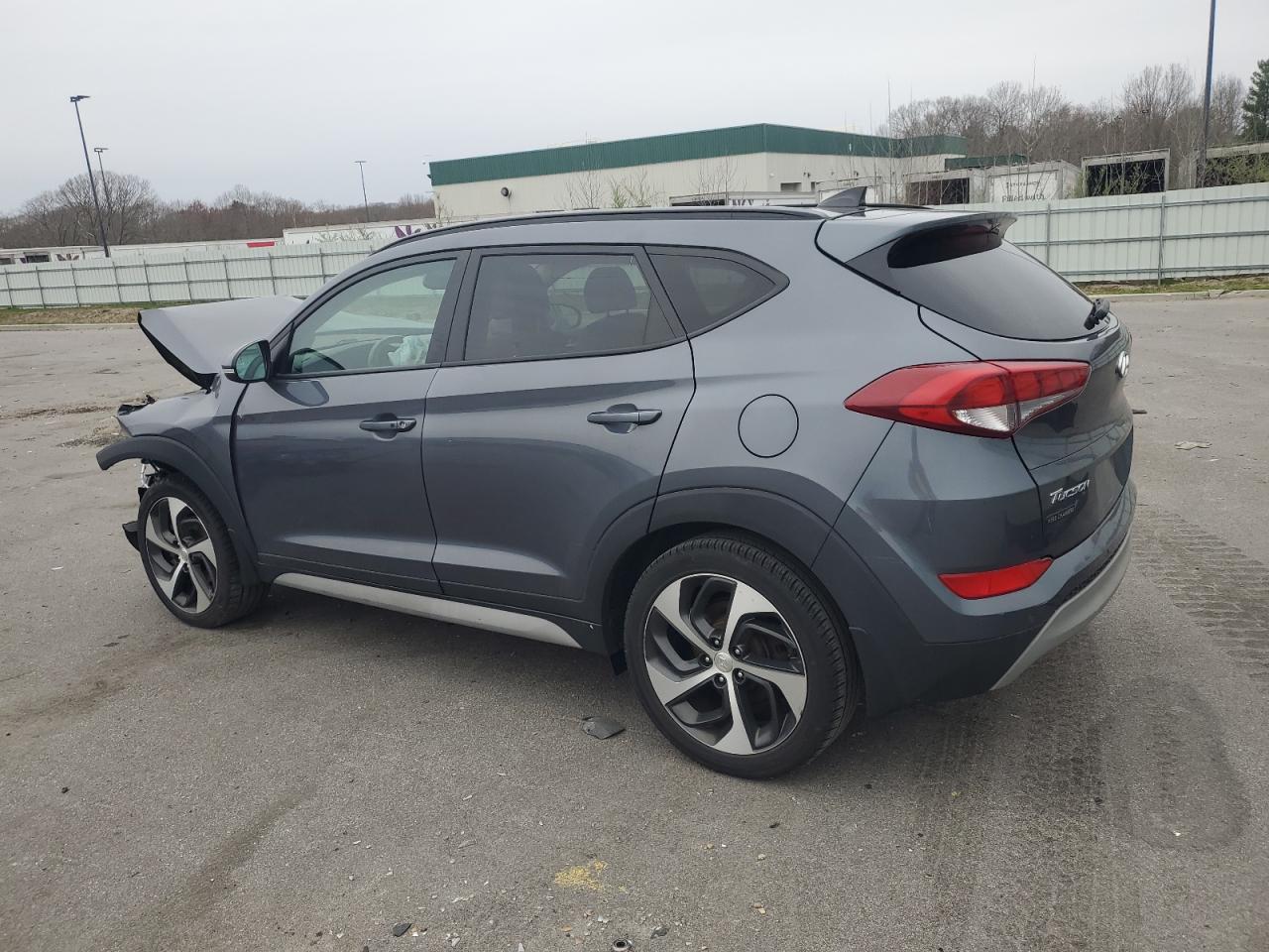 KM8J3CA27JU647403 2018 Hyundai Tucson Value