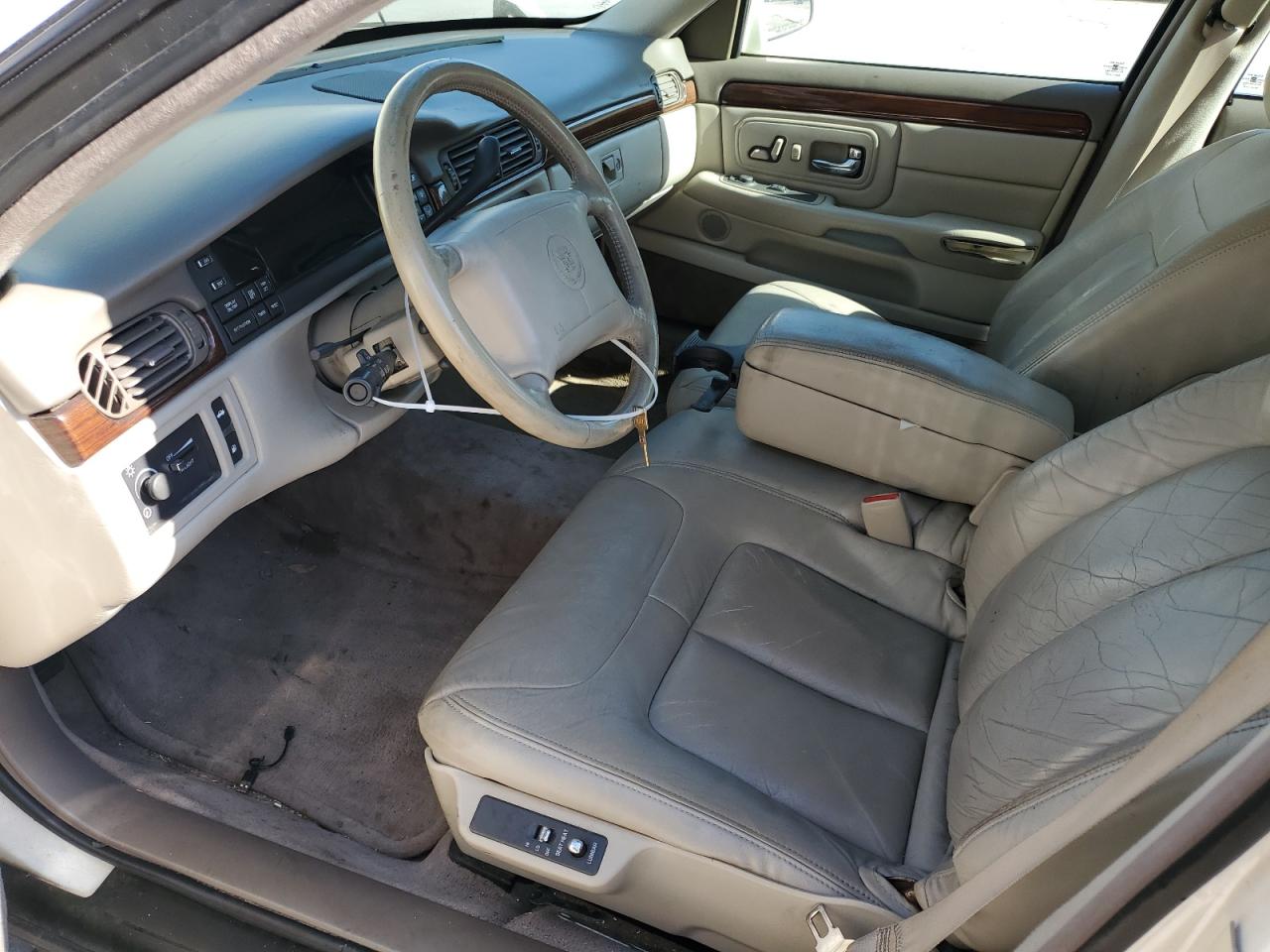 1g6ke54y5vu235844 1G6KE54Y5VU235844 1997 Cadillac Deville Delegance