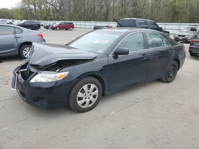 Lot #2510221961 2010 TOYOTA CAMRY BASE salvage car